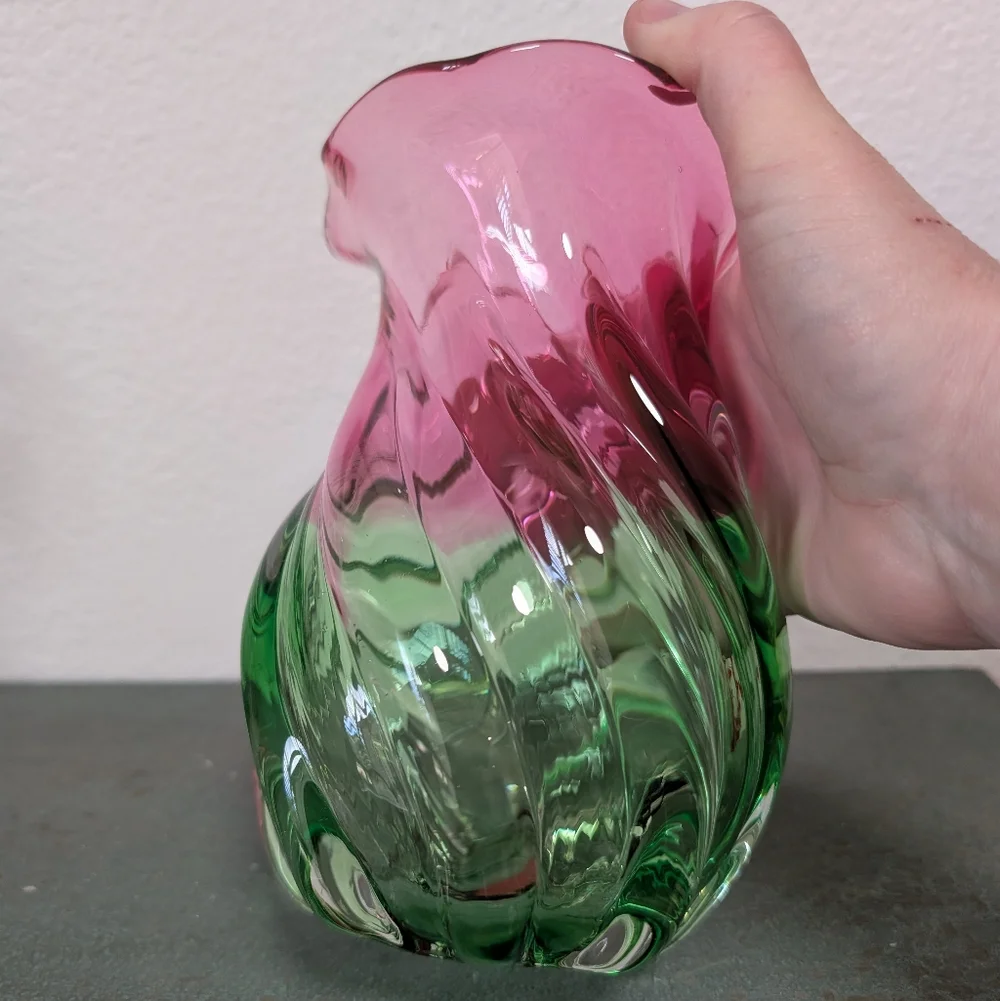 Vintage Teleflora Pink Green Watermelon Hand Blown Art Glass Ruffled Vase - Picture 3 of 10